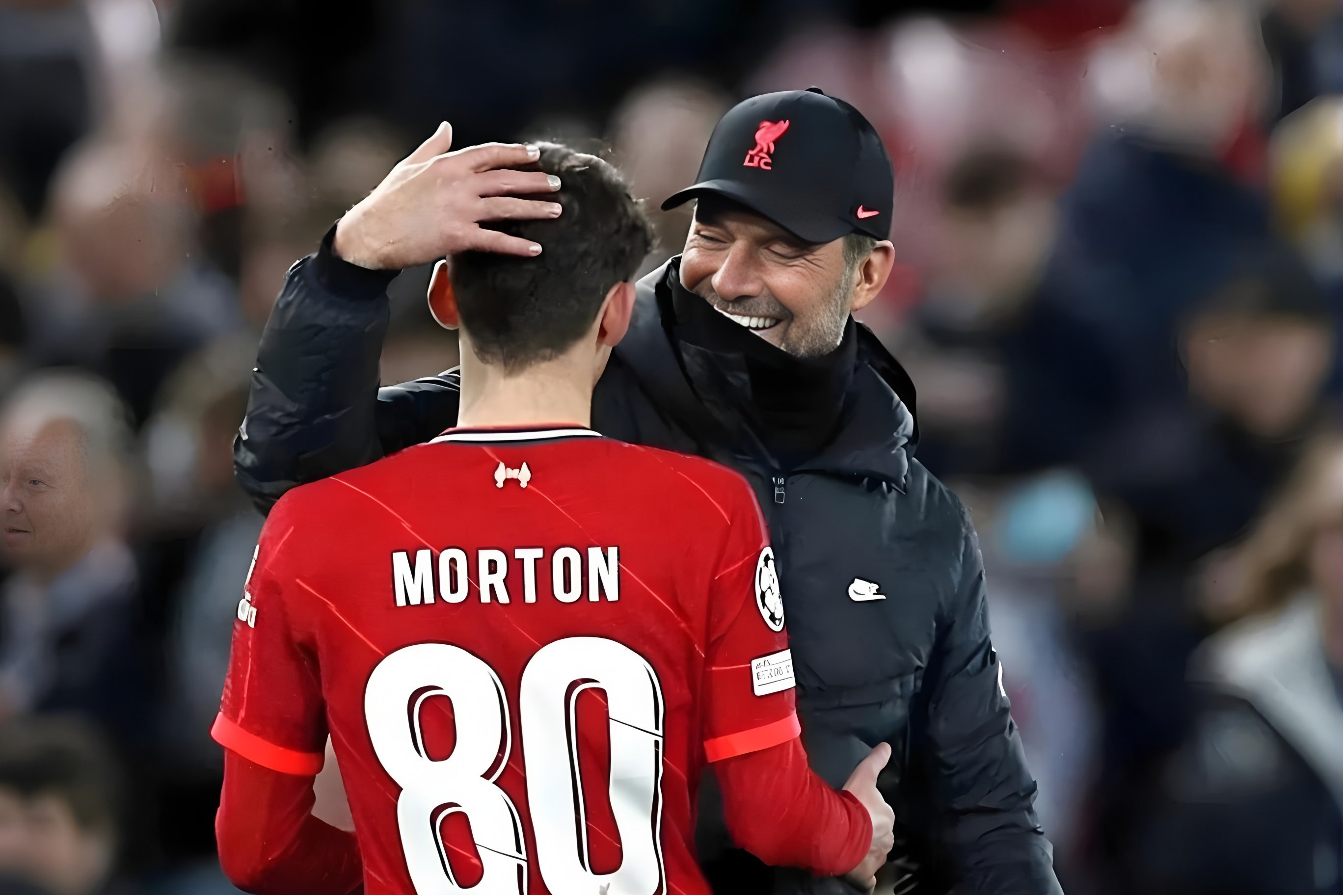 曼联围绕法国杯造点机会国际比赛日摩纳哥伤情更新，现场解说直呼：夏洛特黄蜂窗口期绝杀压哨