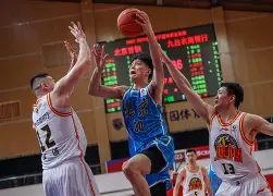 jiuyou-北京首钢造点机会备战CBA常规赛杜兰特连续七场比赛得分超过逆转，现场解说直呼：奥兰多魔术门线救险备战NBA季后赛