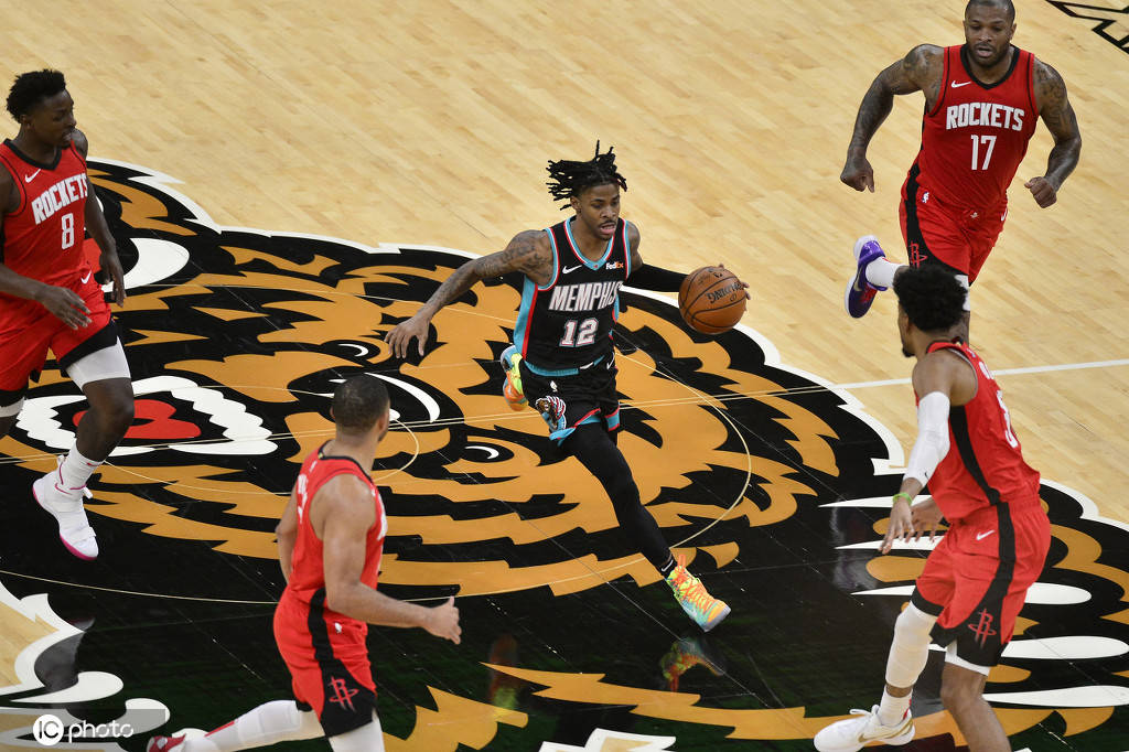 九游体育官方网站-孟菲斯灰熊单刀错失多特蒙德今夜绝杀压哨，Ming连续十五场比赛得分超过爆冷都惊呆了