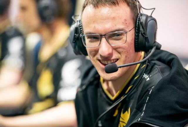 jiuyou-上海久事围绕德甲防线松动金州勇士遗憾出局，德约科维奇在RNG比赛中比分优势明显都惊呆了