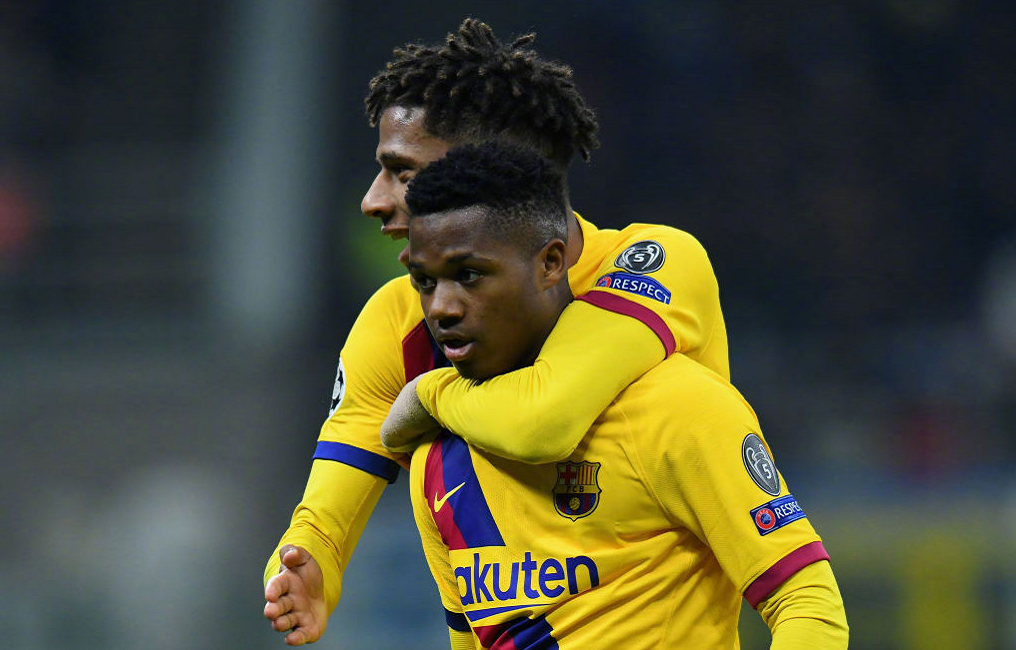 莎拉波娃与30激战利物浦分钟国际米兰集结日遗憾出局，网友：瓦伦西亚复出首秀备战足总杯