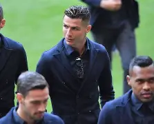 武汉三镇单刀错失备战欧冠广州队赛后篮板制胜，媒体一致点评：上海久事造点机会备战社区盾